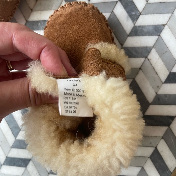 L.L. Bean Toddlers' Wicked Good Slippers - Picture 6 of 8